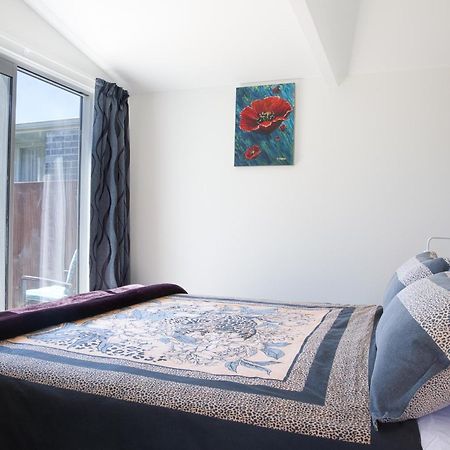 Classy Modern Unit Close To Airport, Shops And Bus Christchurch Eksteriør bilde